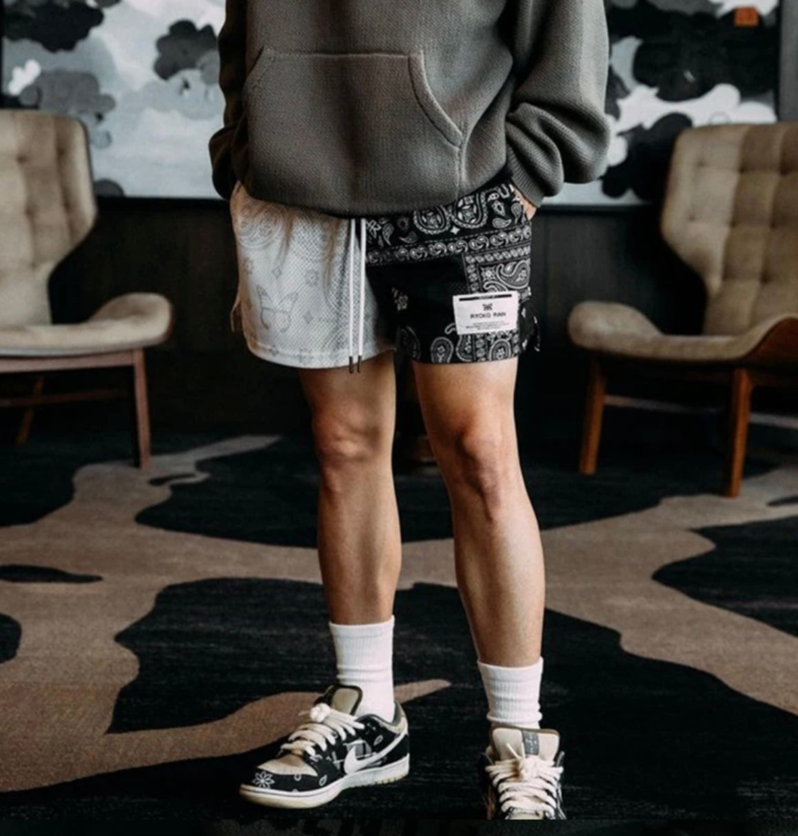StreetBall™ Series
Men's Paisley Print Basketball Shorts